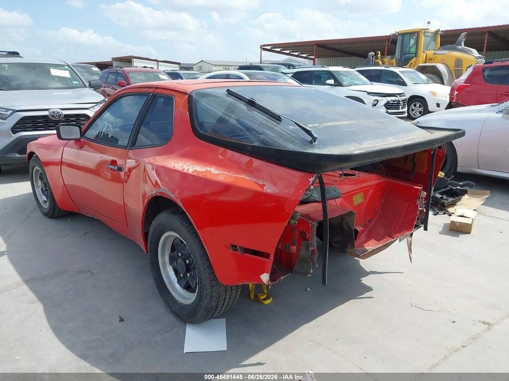 WP0AA0947EN462623 1984 PORSCHE 944 photo no. 3