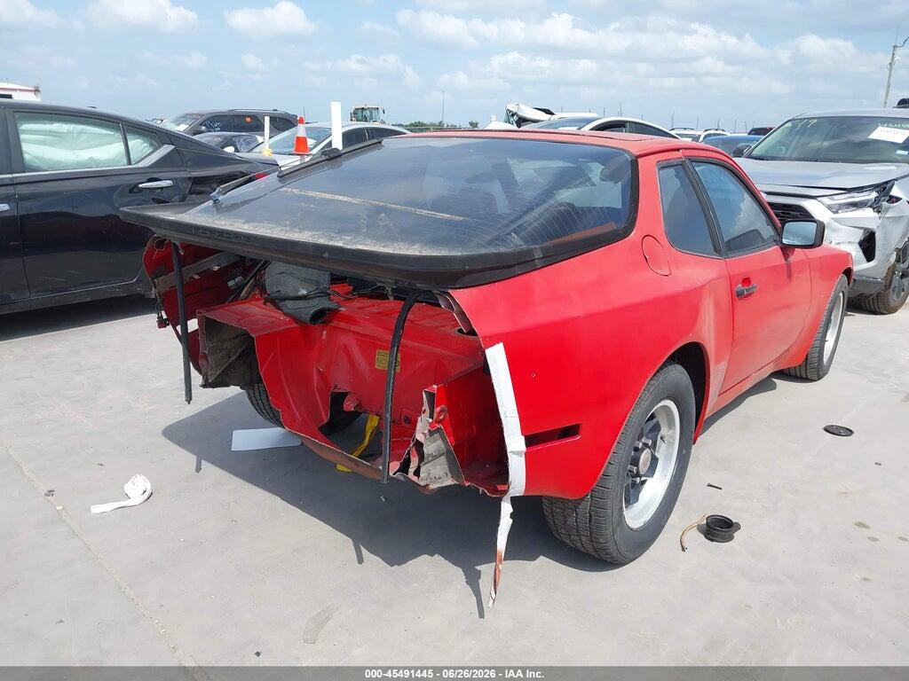 WP0AA0947EN462623 1984 PORSCHE 944 photo no. 4