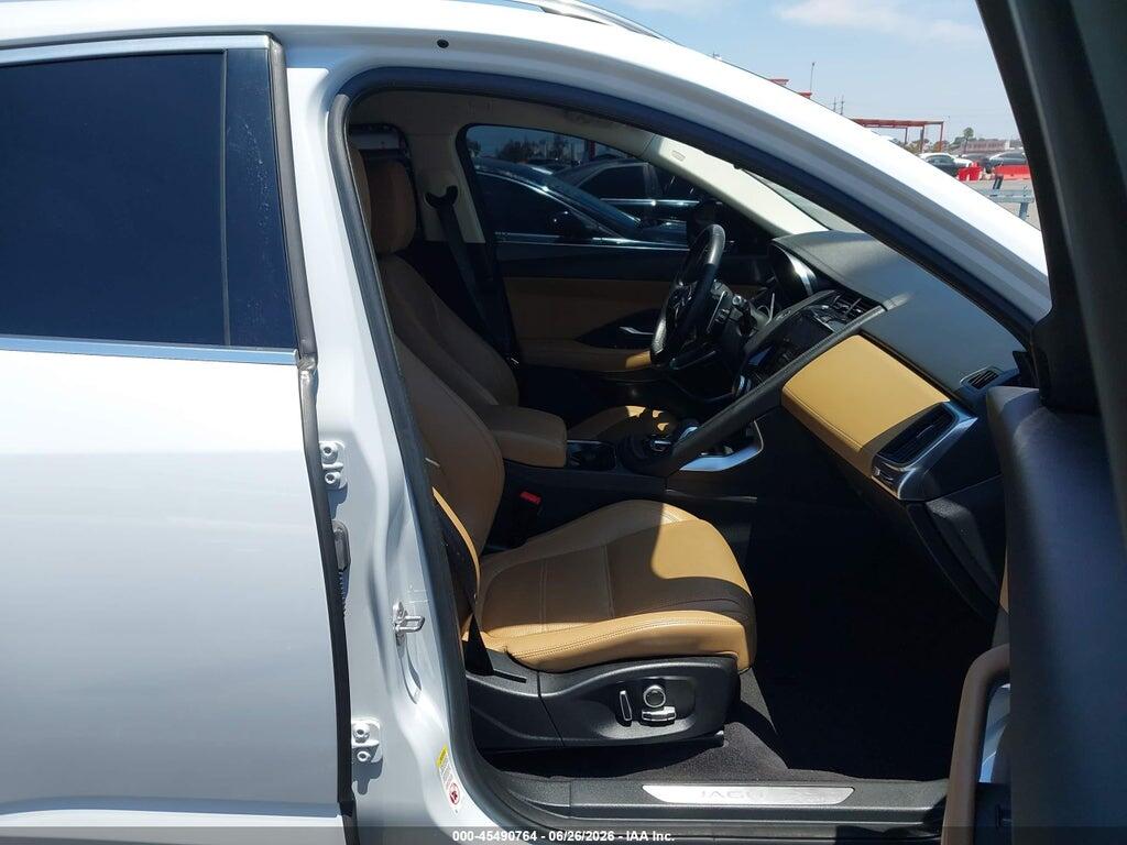 SADFP2FXXM1016670 2021 JAGUAR E-PACE photo no. 5