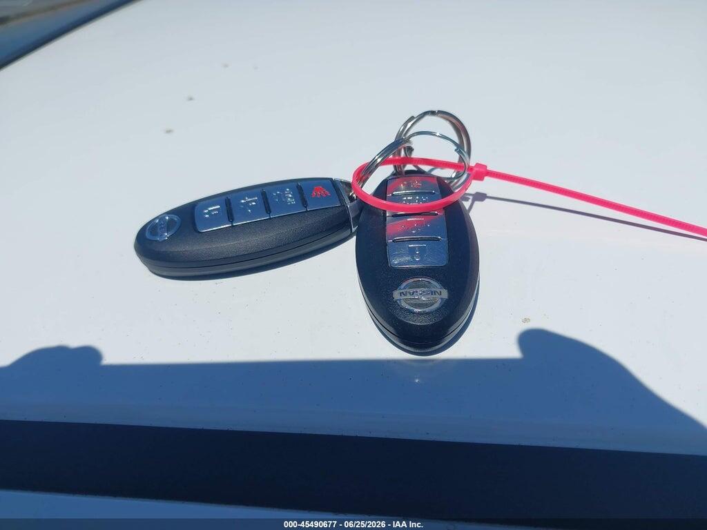 3N1AB7AP8HY357871 2017 NISSAN SENTRA photo no. 11