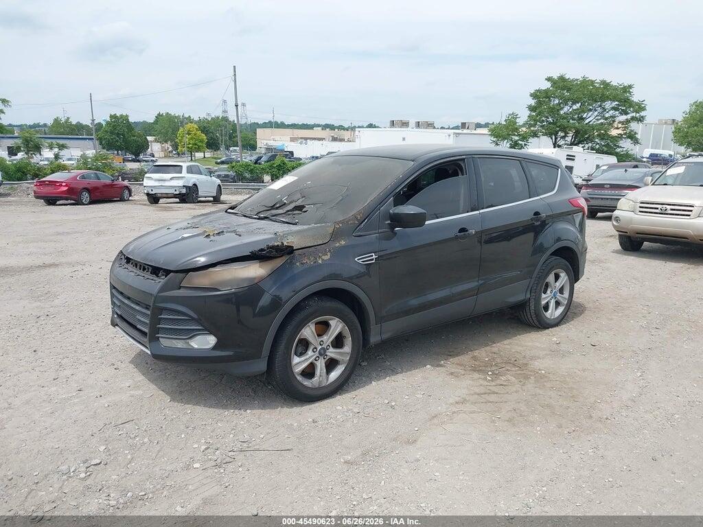 1FMCU9GX4DUA07245 2013 FORD ESCAPE photo no. 2