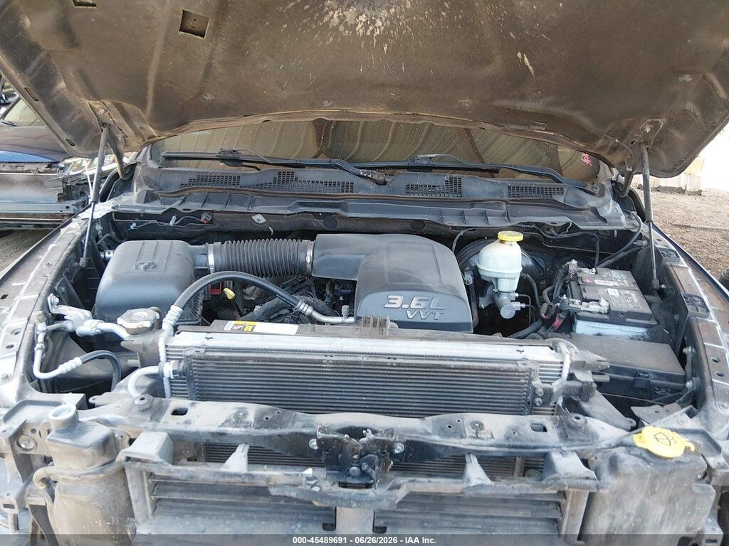 1C6RR6KG9HS804881 2017 RAM 1500 photo no. 10