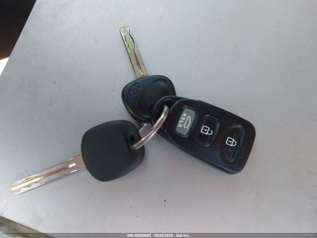 5NPEB4AC0DH757571 2013 HYUNDAI SONATA photo no. 11