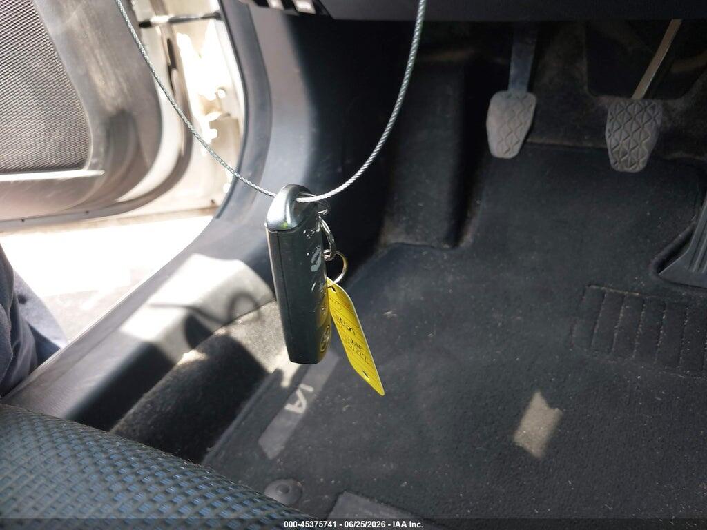 3MYDLBZV7GY131222 2016 SCION IA photo no. 11