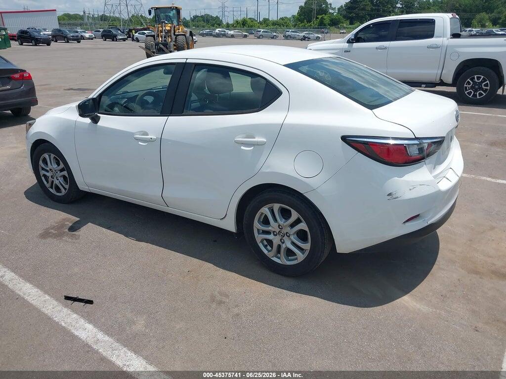 3MYDLBZV7GY131222 2016 SCION IA photo no. 3