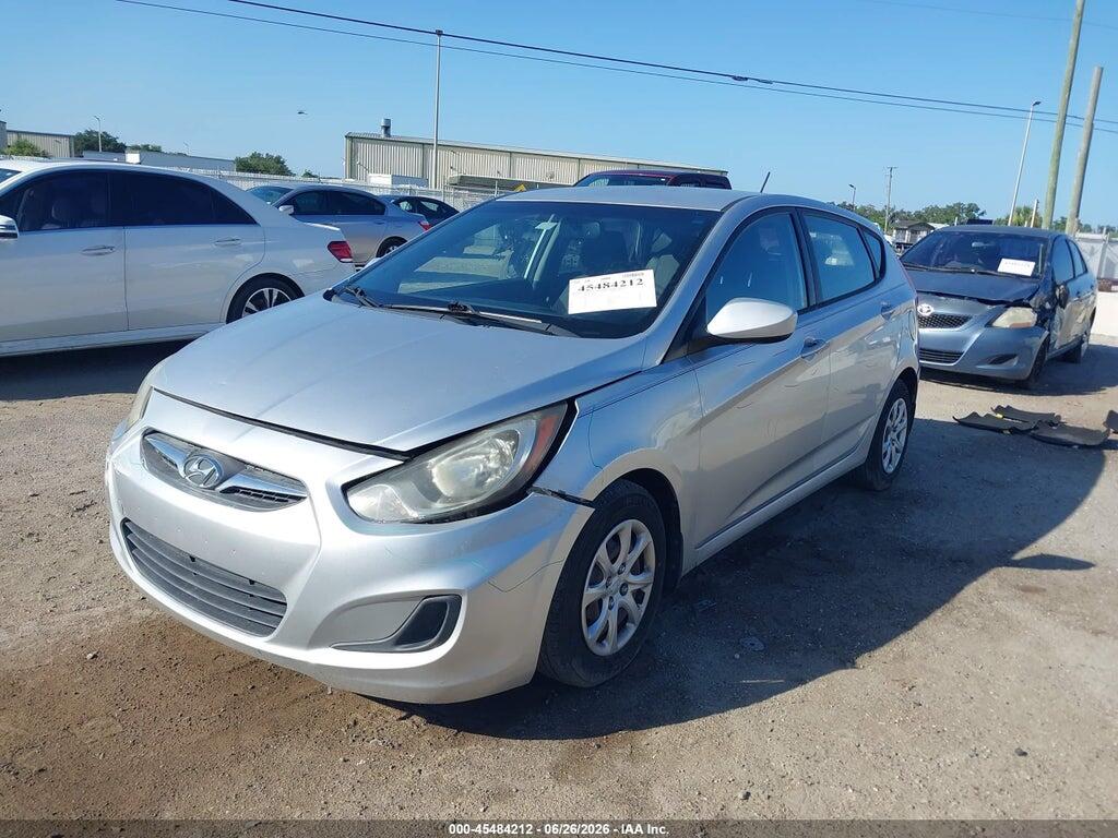 KMHCT5AE3DU093621 2013 HYUNDAI ACCENT photo no. 2