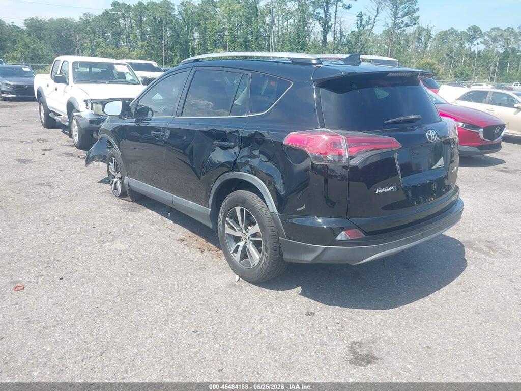 2T3WFREV0HW382037 2017 TOYOTA RAV4 photo no. 3