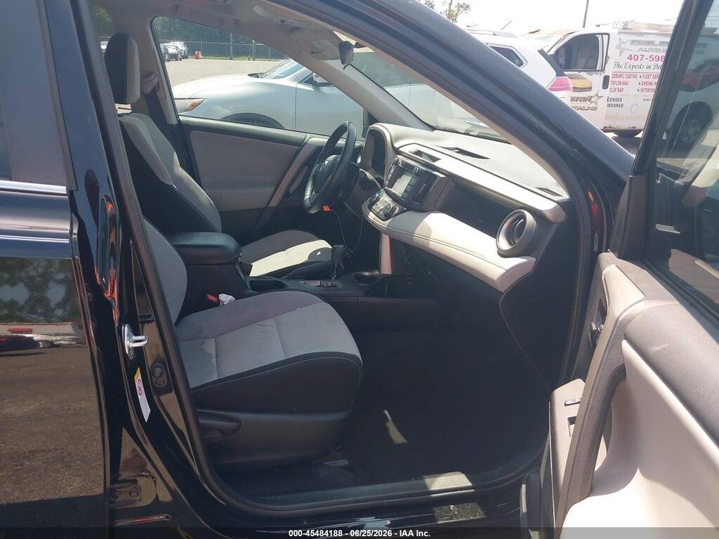2T3WFREV0HW382037 2017 TOYOTA RAV4 photo no. 5