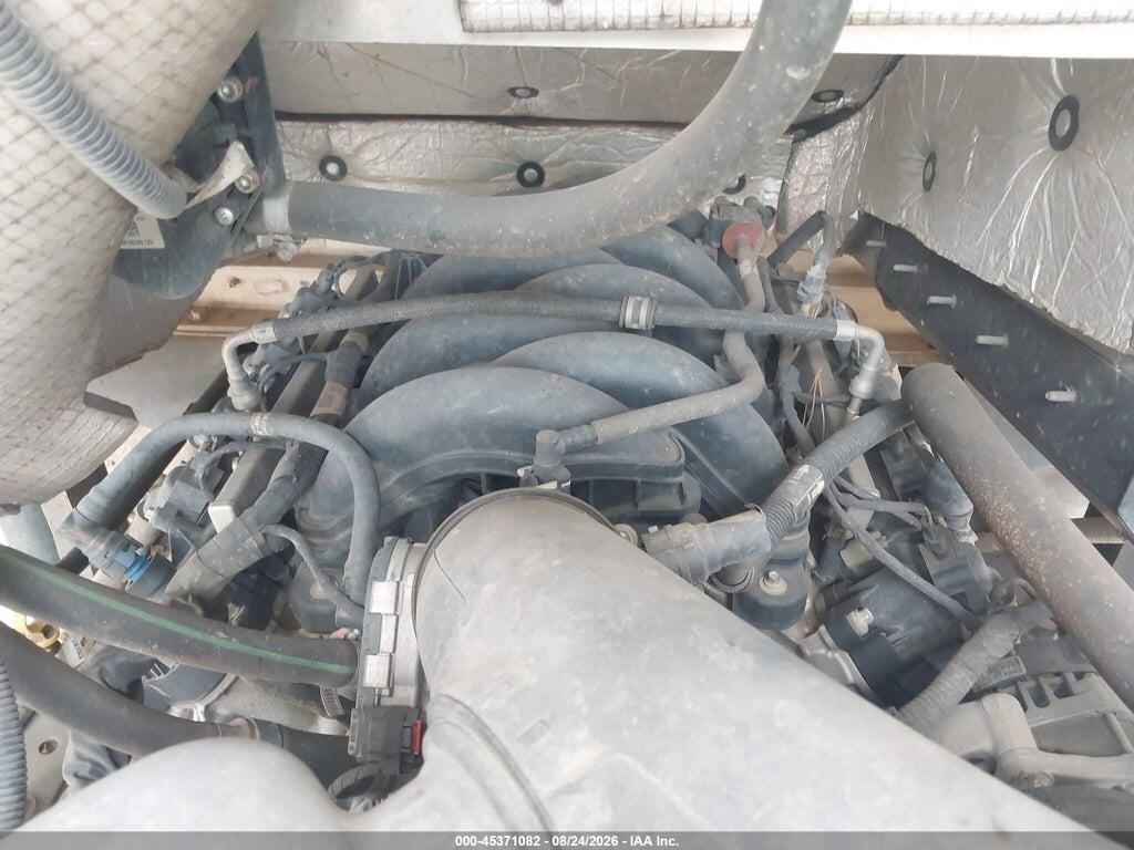 1F64F5KN0N0A05683 2022 FORD F-59 COMMERCIAL STRIPPED photo no. 9