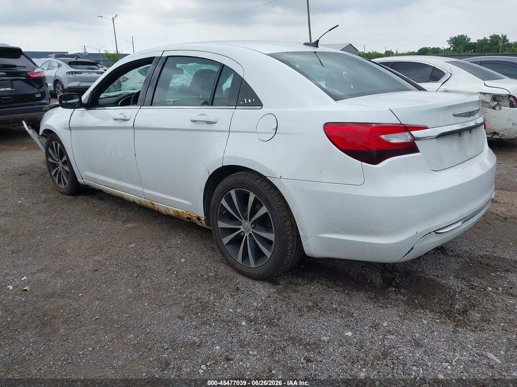 1C3CCBBG6EN193246 2014 CHRYSLER 200 photo no. 3