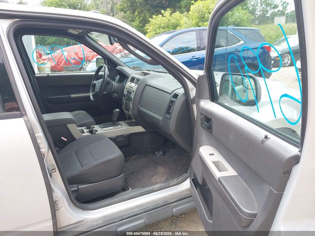1FMCU9DG1BKA75452 2011 FORD ESCAPE photo no. 5