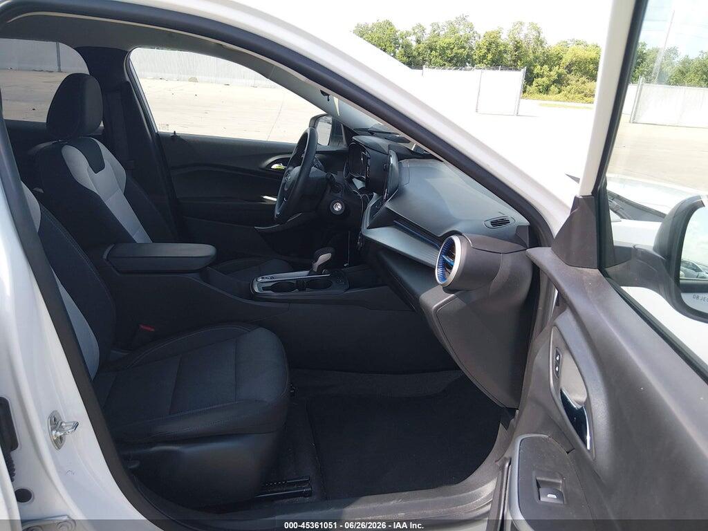 KL77LFEP6SC320324 2025 CHEVROLET TRAX photo no. 5