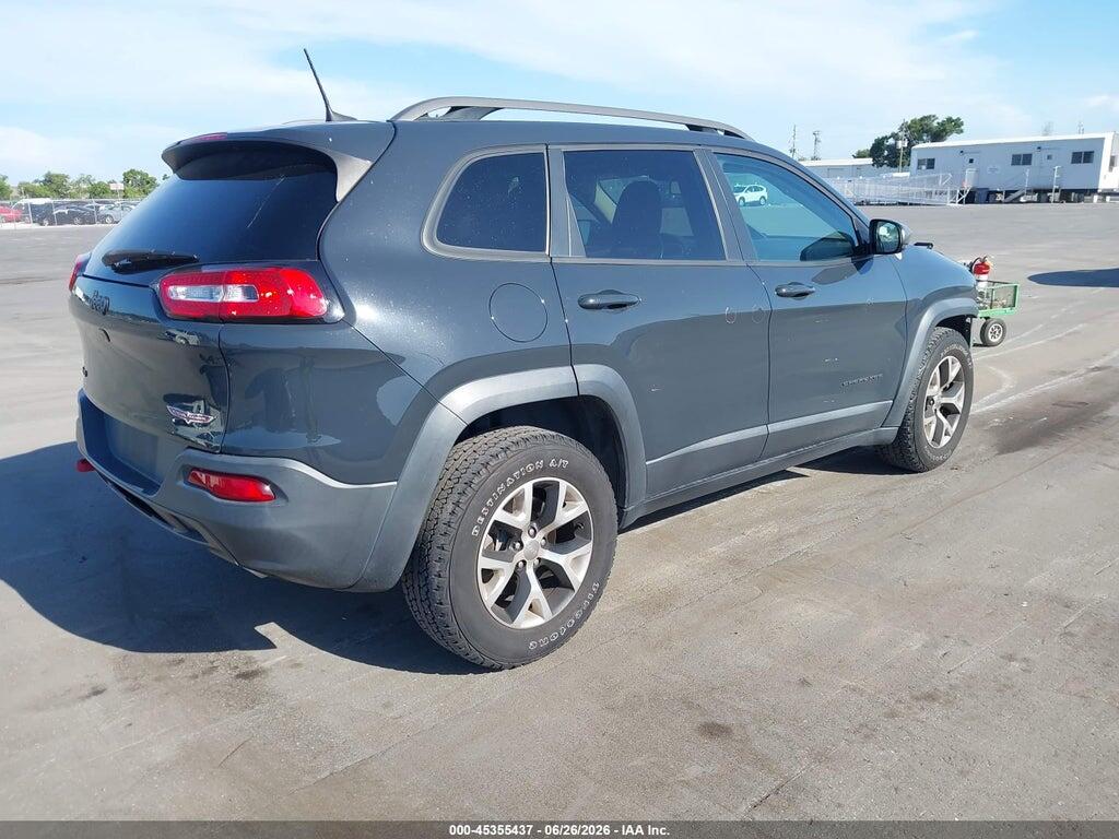 1C4PJMBS5HW583448 2017 JEEP CHEROKEE photo no. 4
