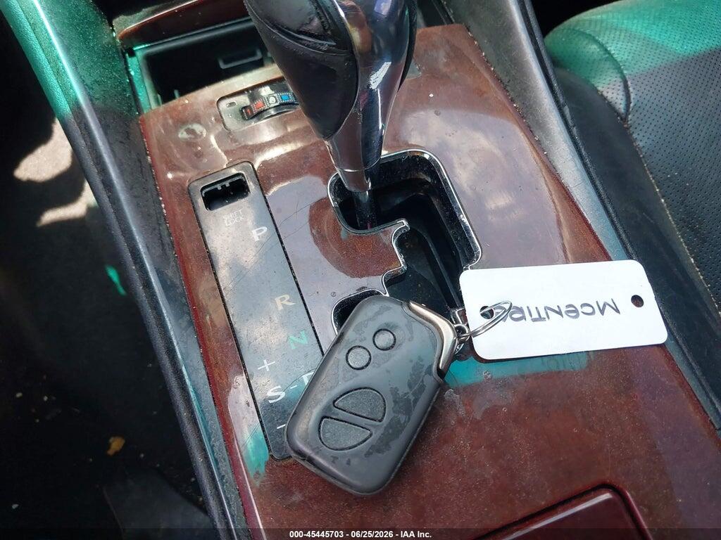 JTHCK262162006820 2006 LEXUS IS 250 photo no. 11