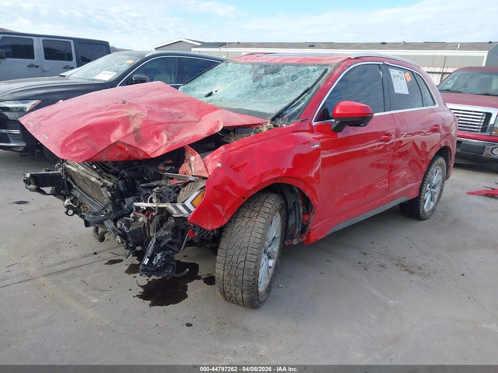WA1EECF35N1149025 2022 AUDI Q3 photo no. 2