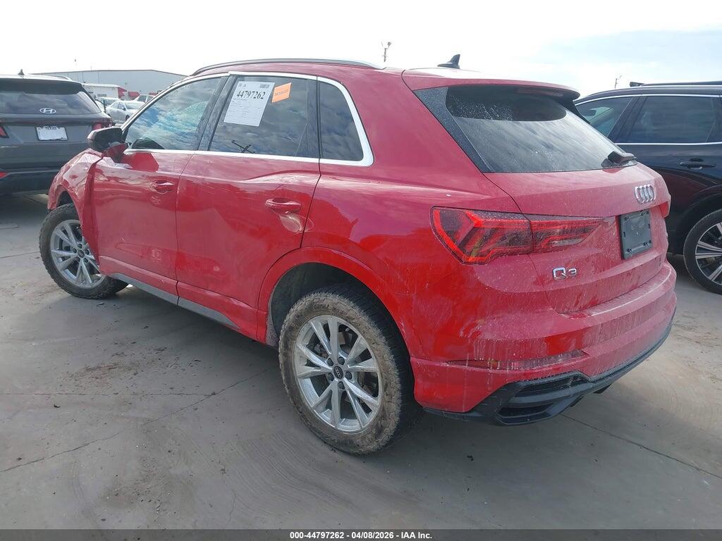 WA1EECF35N1149025 2022 AUDI Q3 photo no. 3