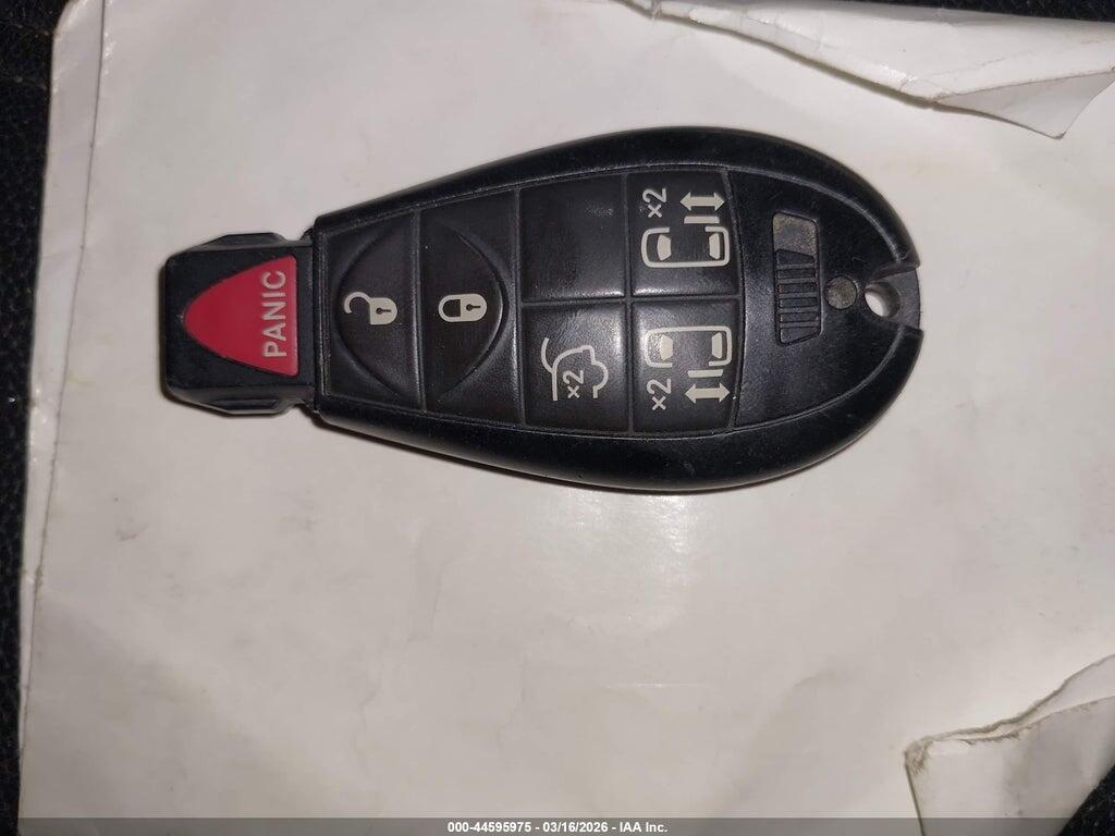 2C4RC1BG7GR128704 2016 CHRYSLER TOWN & COUNTRY photo no. 11