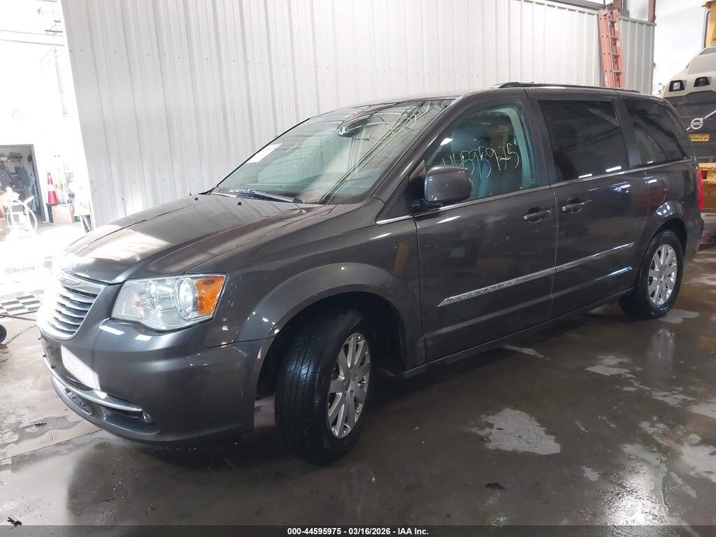 2C4RC1BG7GR128704 2016 CHRYSLER TOWN & COUNTRY photo no. 2