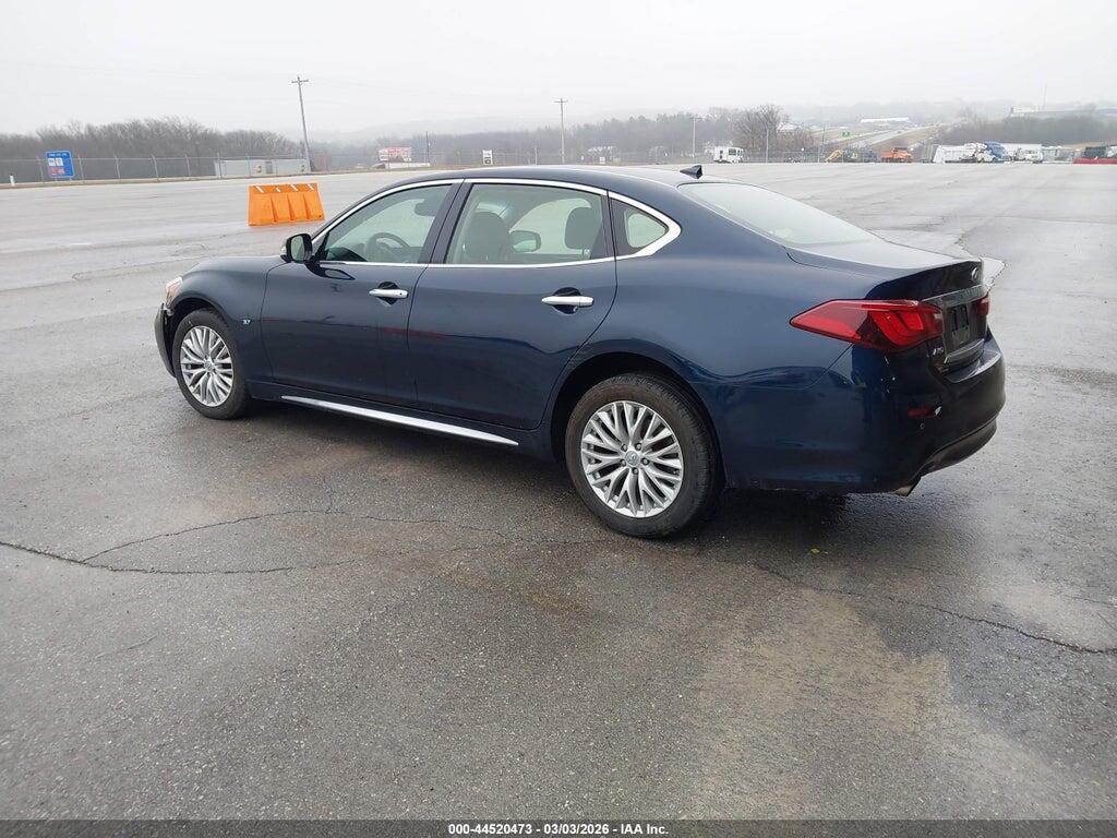 JN1BY1PR1GM720554 2016 INFINITI Q70L photo no. 3