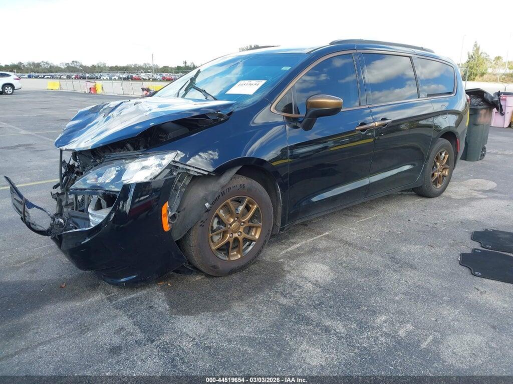 2C4RC1DG8MR528781 2021 CHRYSLER VOYAGER photo no. 2