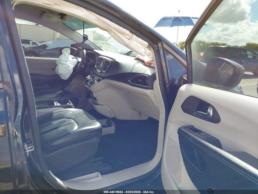 2C4RC1DG8MR528781 2021 CHRYSLER VOYAGER photo no. 5