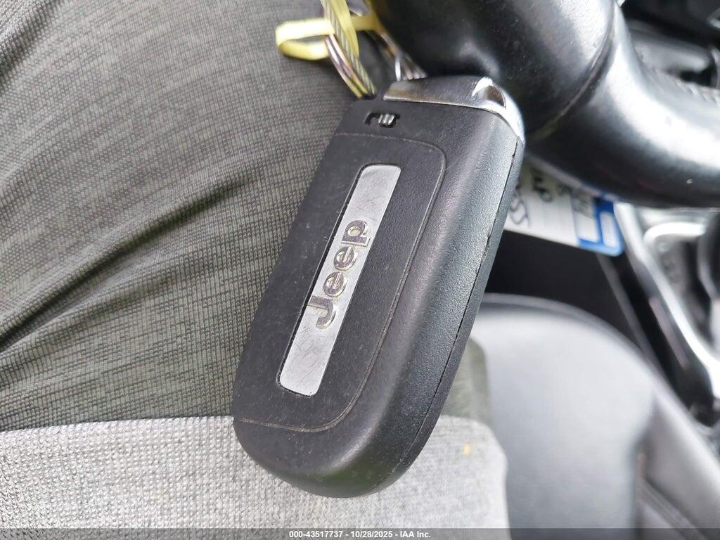 3C4NJCBB9JT408343 2018 JEEP COMPASS photo no. 11