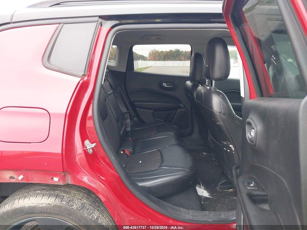 3C4NJCBB9JT408343 2018 JEEP COMPASS photo no. 8