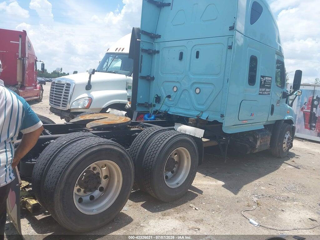 3AKJGHDV5JSJR5630 2018 FREIGHTLINER CASCADIA 113 photo no. 4
