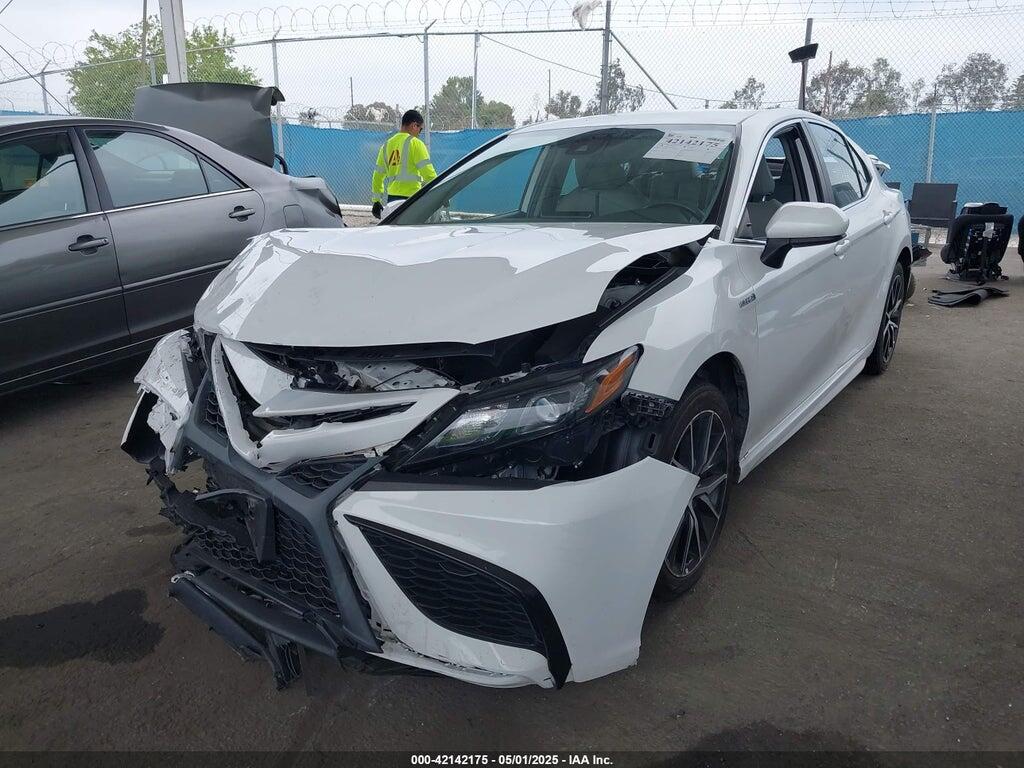4T1G31AK2MU559197 2021 TOYOTA CAMRY photo no. 2