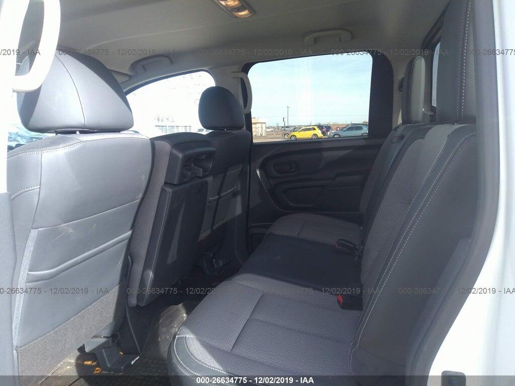 1N6AA1F33KN519409 2019 NISSAN TITAN XD photo no. 8