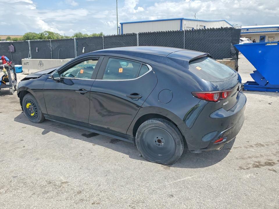 2021 MAZDA 3 SELECT — Фото 2 из 12
