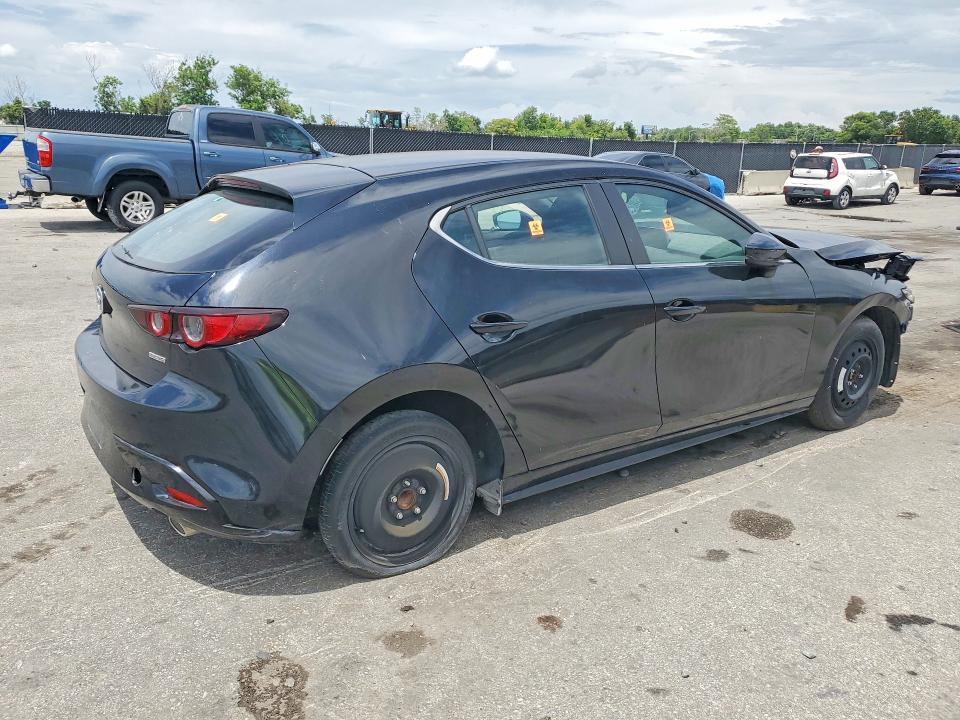 2021 MAZDA 3 SELECT — Фото 3 из 12