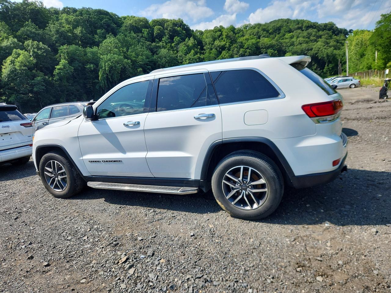 2021 JEEP GRAND CHEROKEE LIMITED — Фото 2 из 13