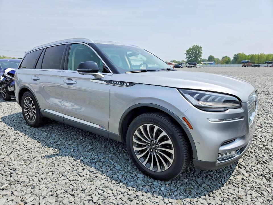 2020 LINCOLN AVIATOR RESERVE — Фото 4 из 13