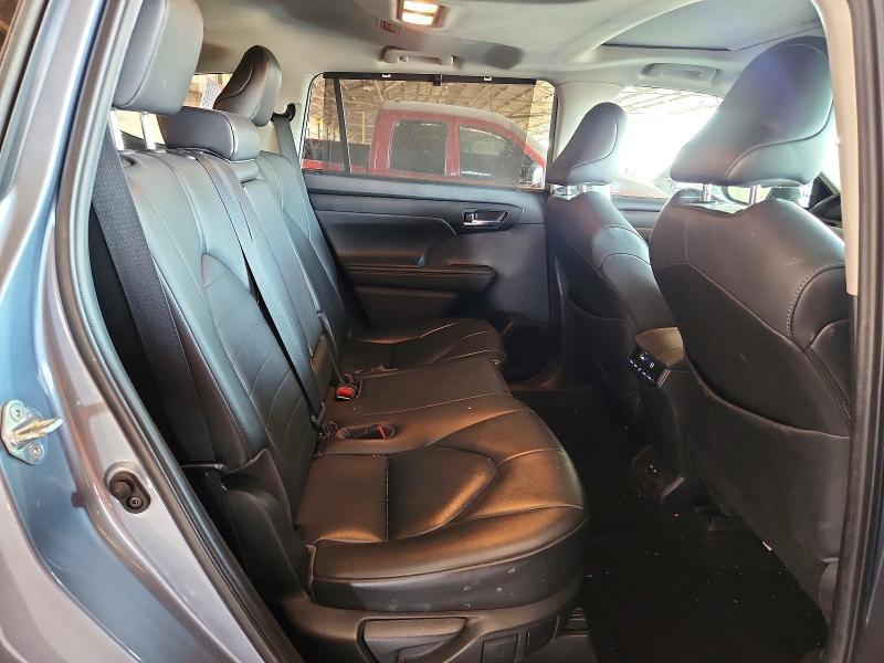 2020 TOYOTA HIGHLANDER XLE — Фото 11 из 13