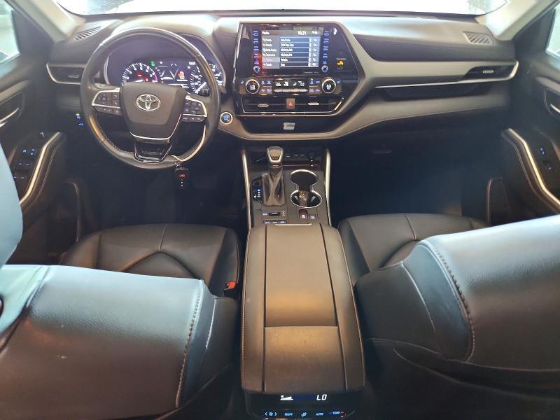 2020 TOYOTA HIGHLANDER XLE — Фото 8 из 13