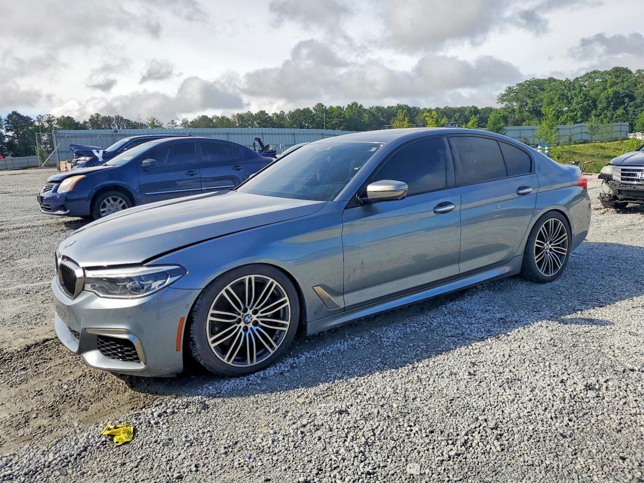 WBAJB9C5XJB287277 2018 BMW 5 SERIES photo no. 1