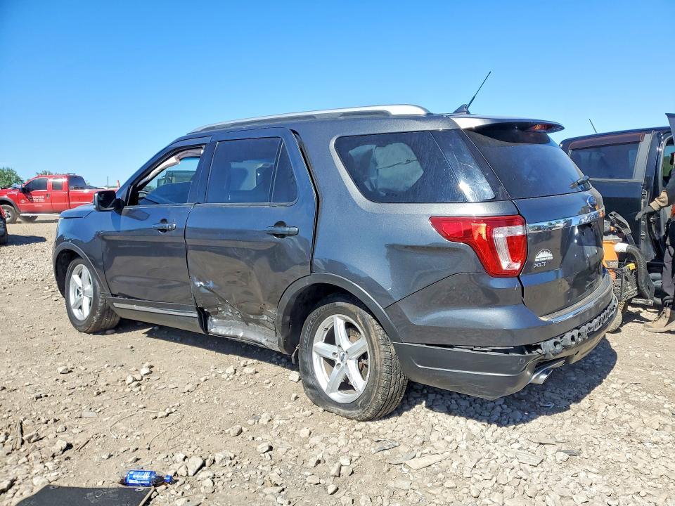1FM5K7D86JGA52908 2018 FORD EXPLORER photo no. 2