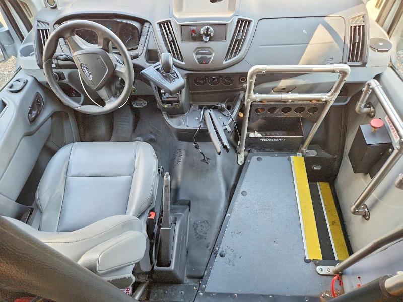 2018 FORD TRANSIT T-350 HANDICAP ACCESSIBLE VAN — Фото 8 из 13