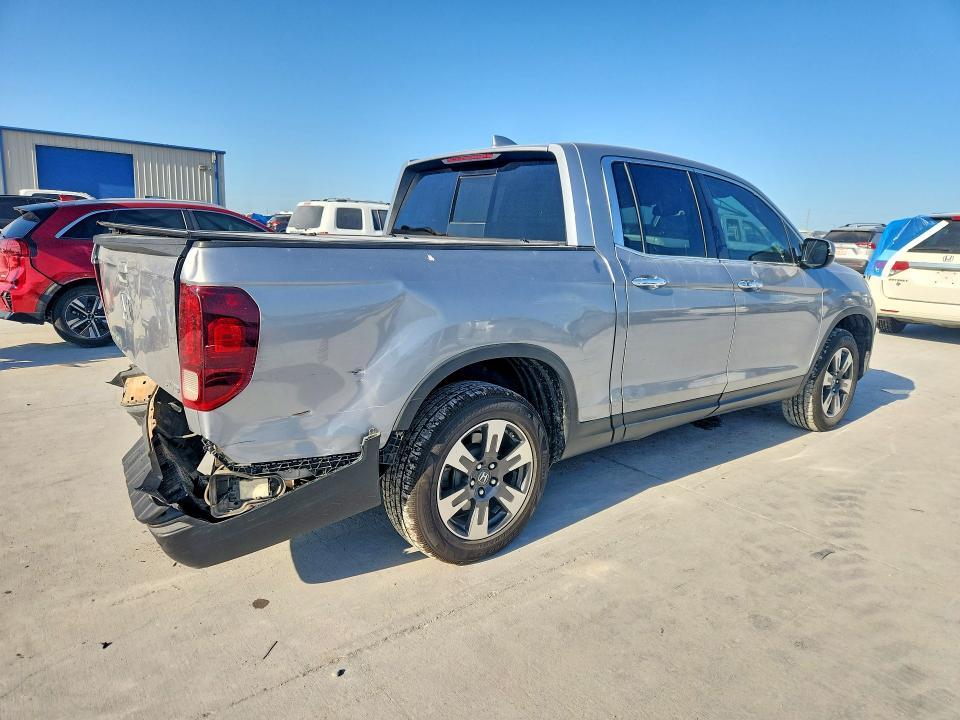 2018 HONDA RIDGELINE RTL — Фото 3 из 12