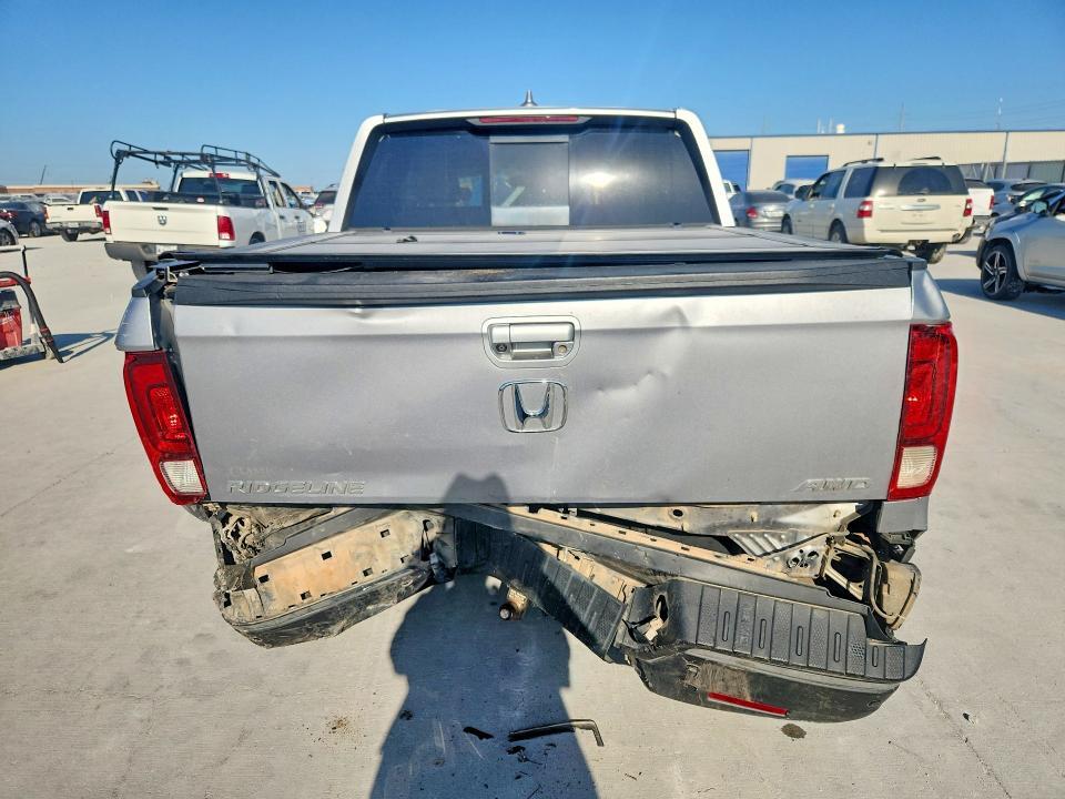 2018 HONDA RIDGELINE RTL — Фото 6 из 12