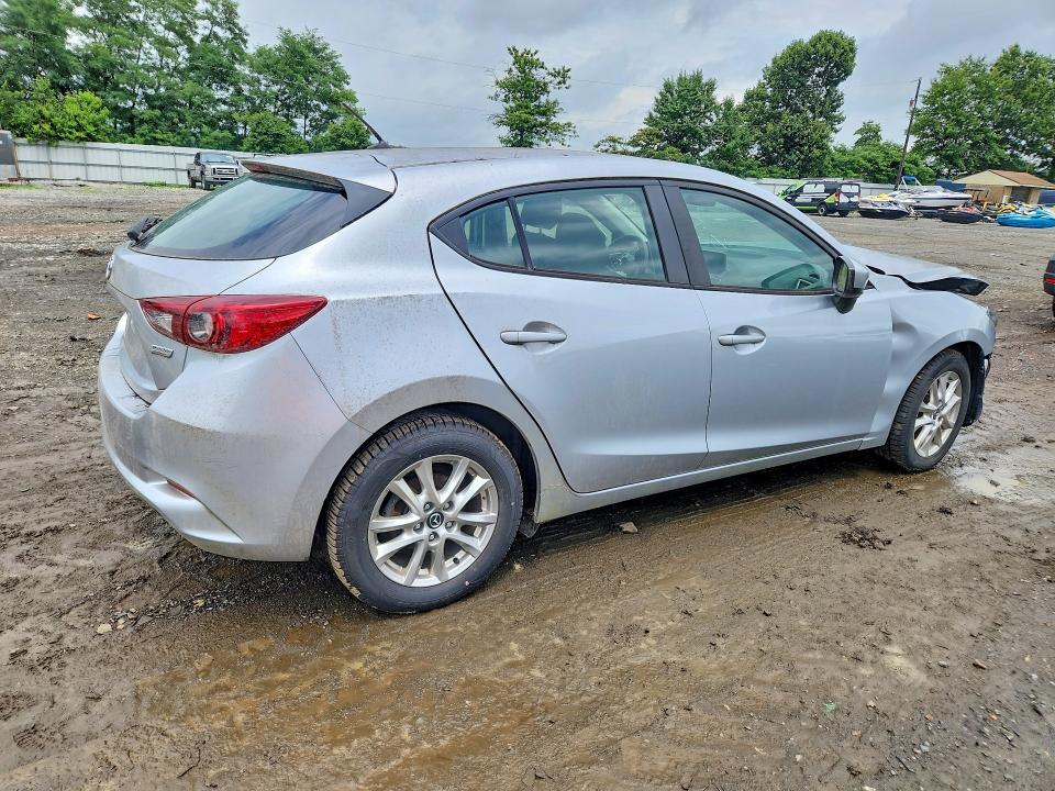 2018 MAZDA 3 SPORT — Фото 3 из 12