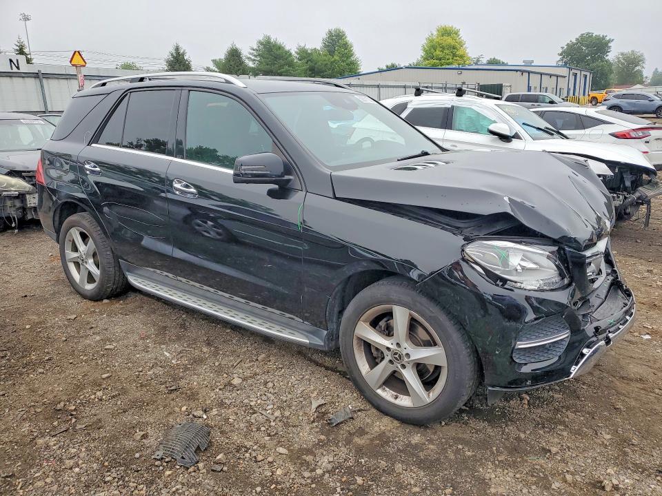 2018 MERCEDES-BENZ GLE 350 4MATIC — Фото 4 из 12