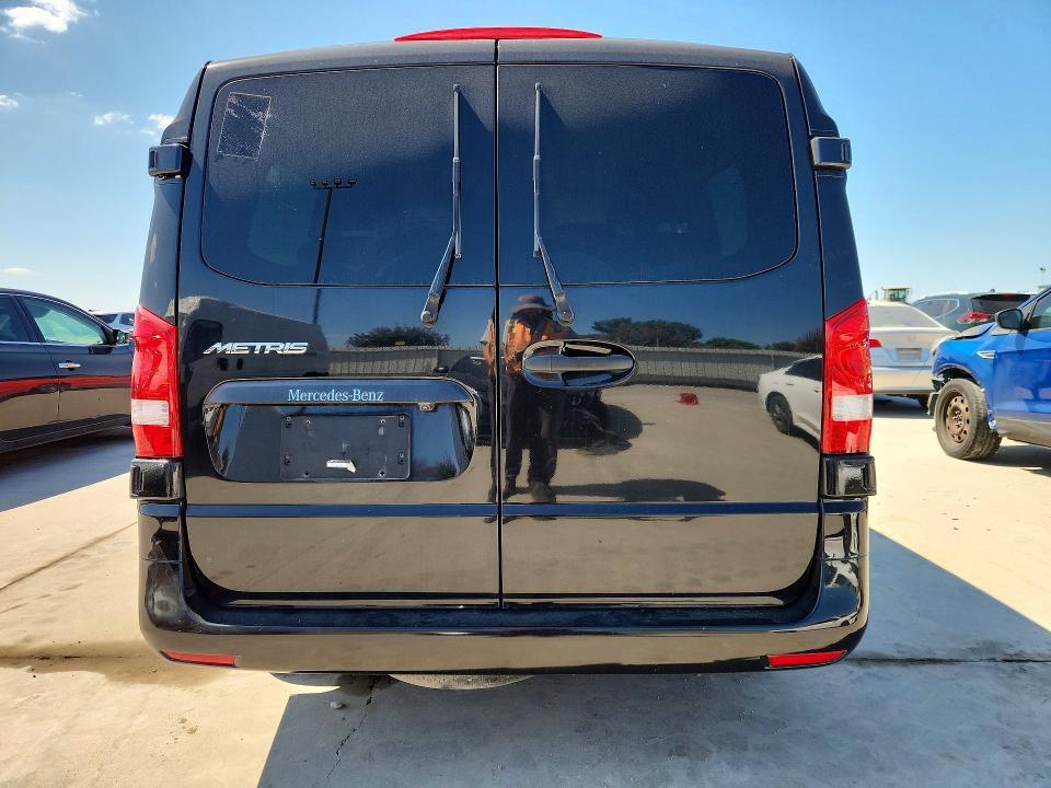 2018 MERCEDES-BENZ METRIS — Фото 6 из 13