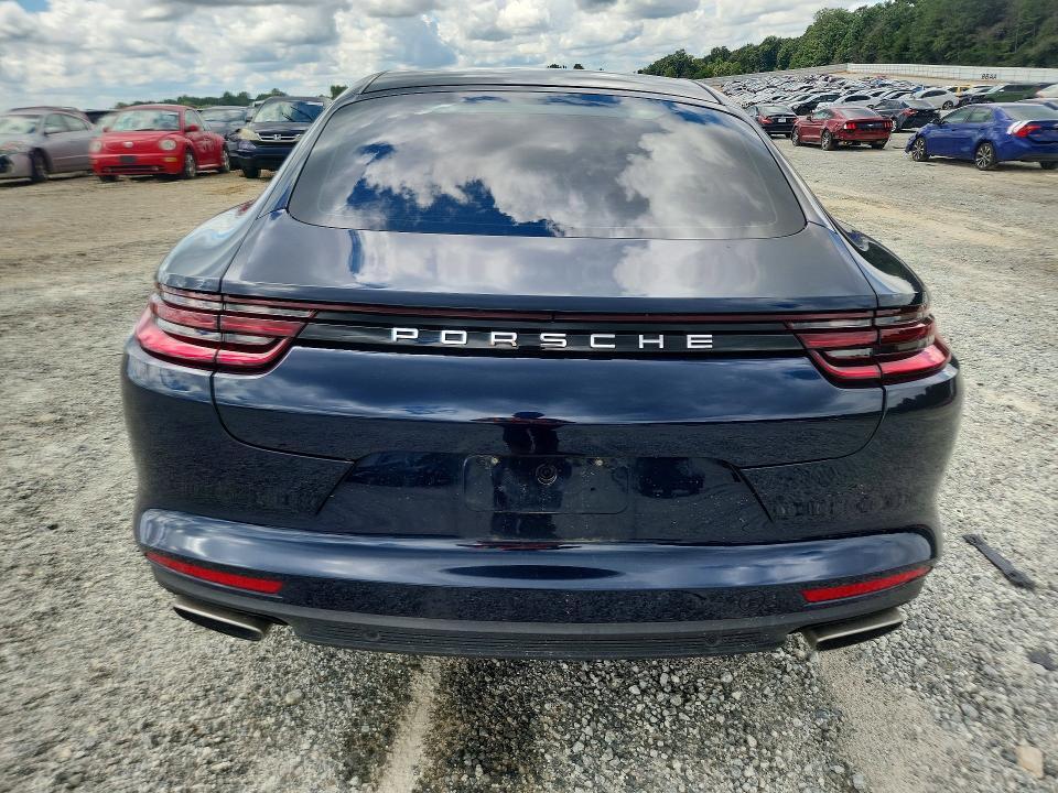2018 PORSCHE PANAMERA 4 — Фото 6 из 12