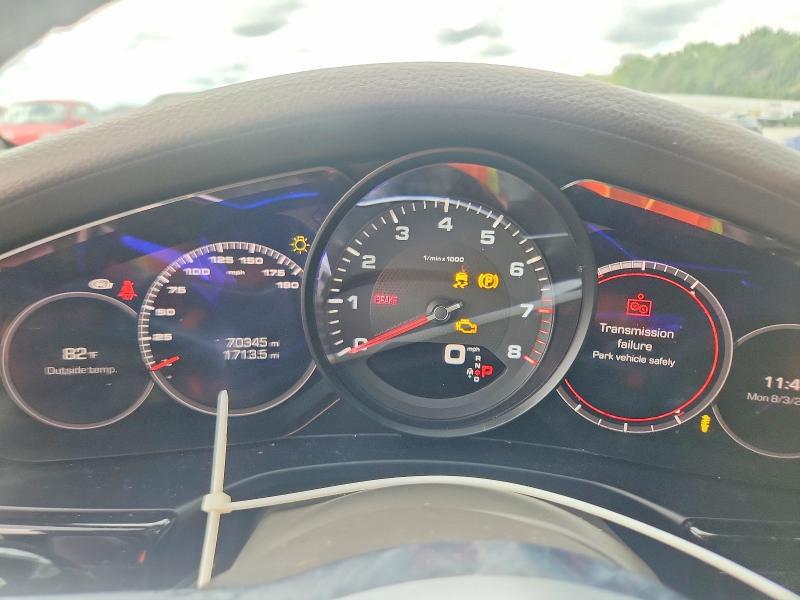 2018 PORSCHE PANAMERA 4 — Фото 9 из 12