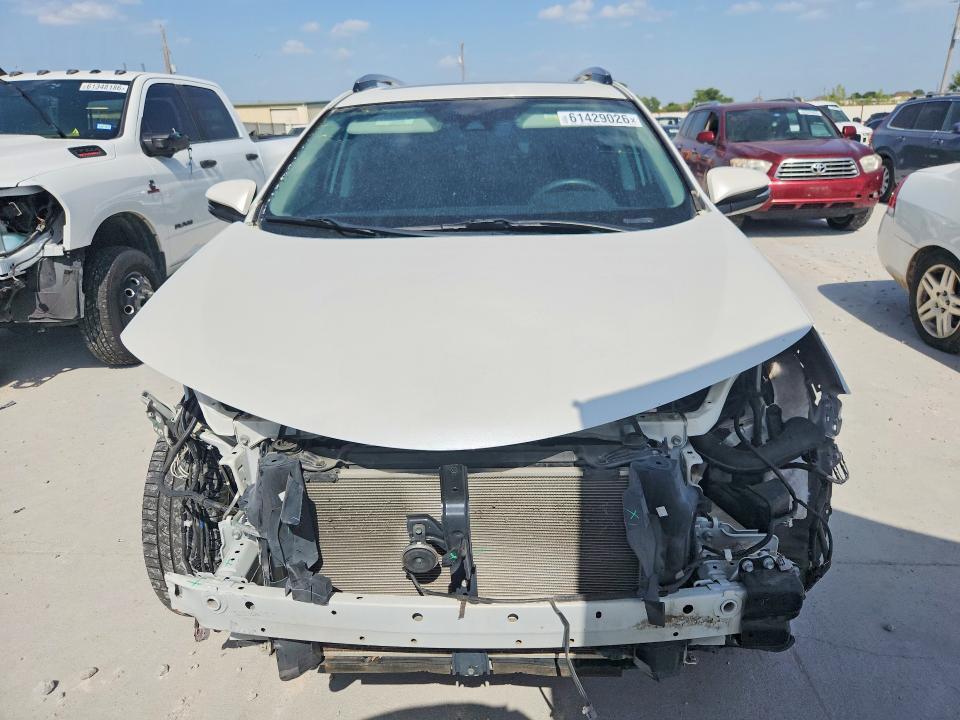 2T3YFREV2JW435819 2018 TOYOTA RAV4 photo no. 5