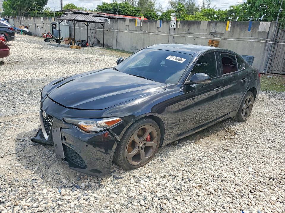 2018 ALFA ROMEO GIULIA Q4