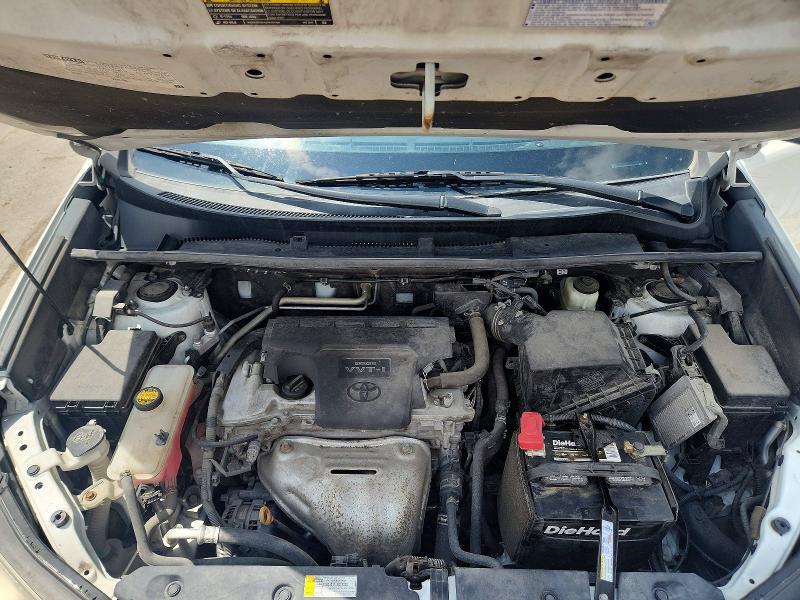 2018 TOYOTA RAV4 XLE — Фото 11 из 12