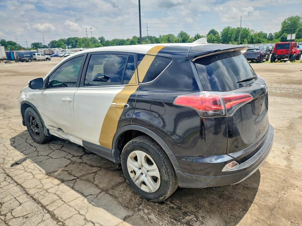 2018 TOYOTA RAV4 XLE — Фото 2 из 12